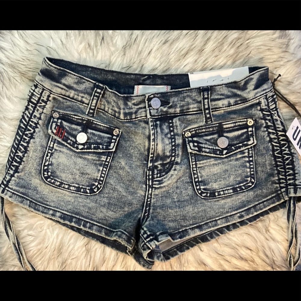 BDG Y2K Denim Short